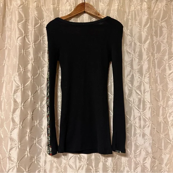 Free People Black Long Sleeve Top with Patterned Sleeves - Picture 4 of 13